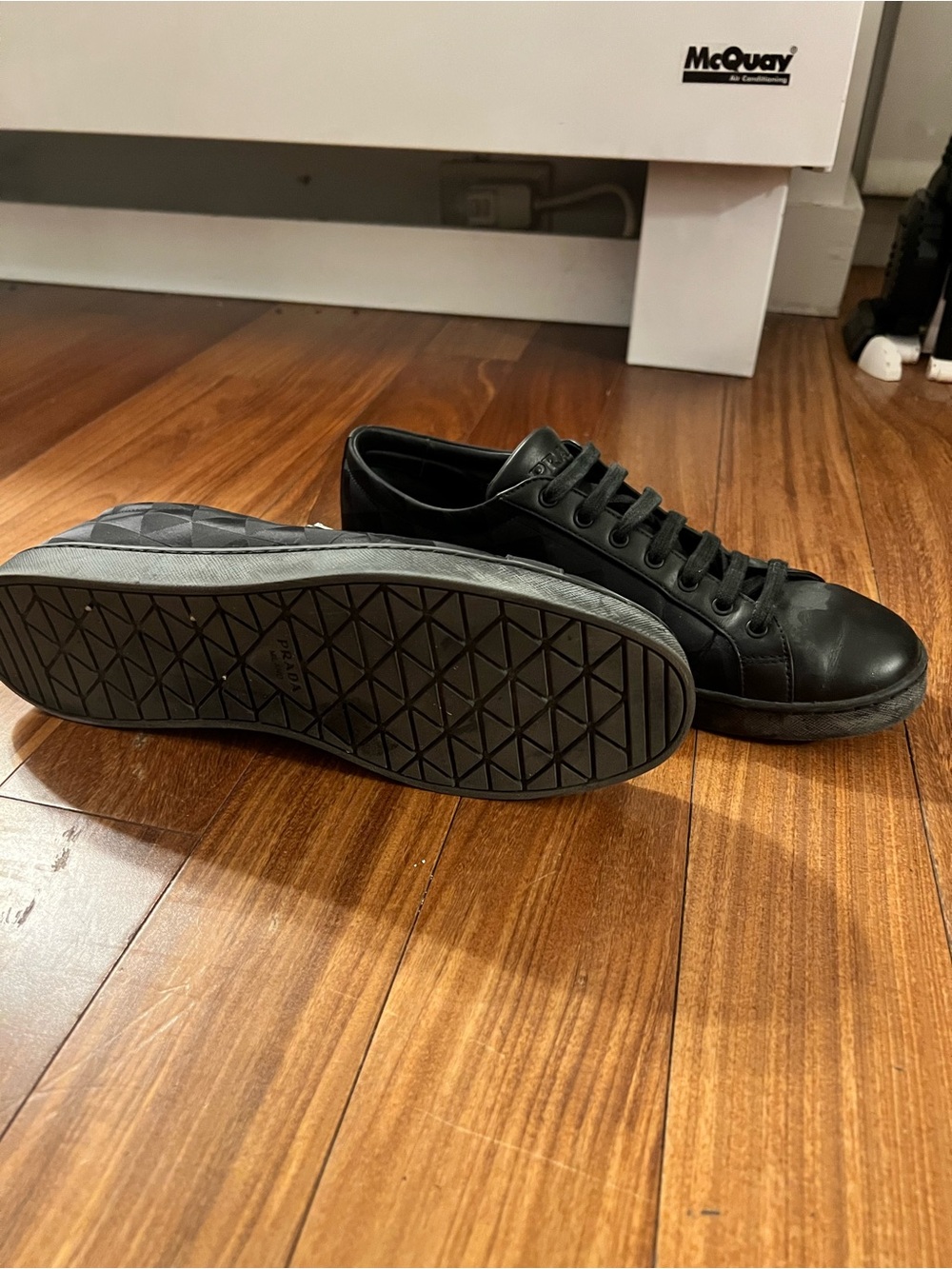 Prada Men’s Black Low-Top Sneakers US10 (Prada 9) Gently Worn - Picture 2 of 3